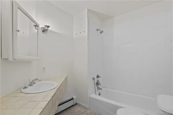 $4,400 | 165 Old Post Road, Bedford, NY 10506