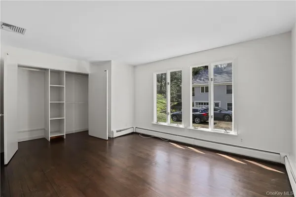 $4,400 | 165 Old Post Road, Bedford, NY 10506