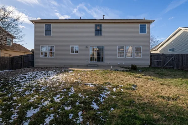 $379,900 | 1504 Estate Drive, Normal, IL 61761