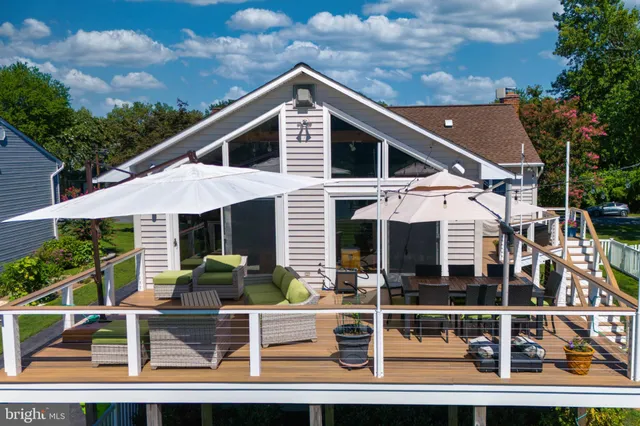 a view of house with outdoor space