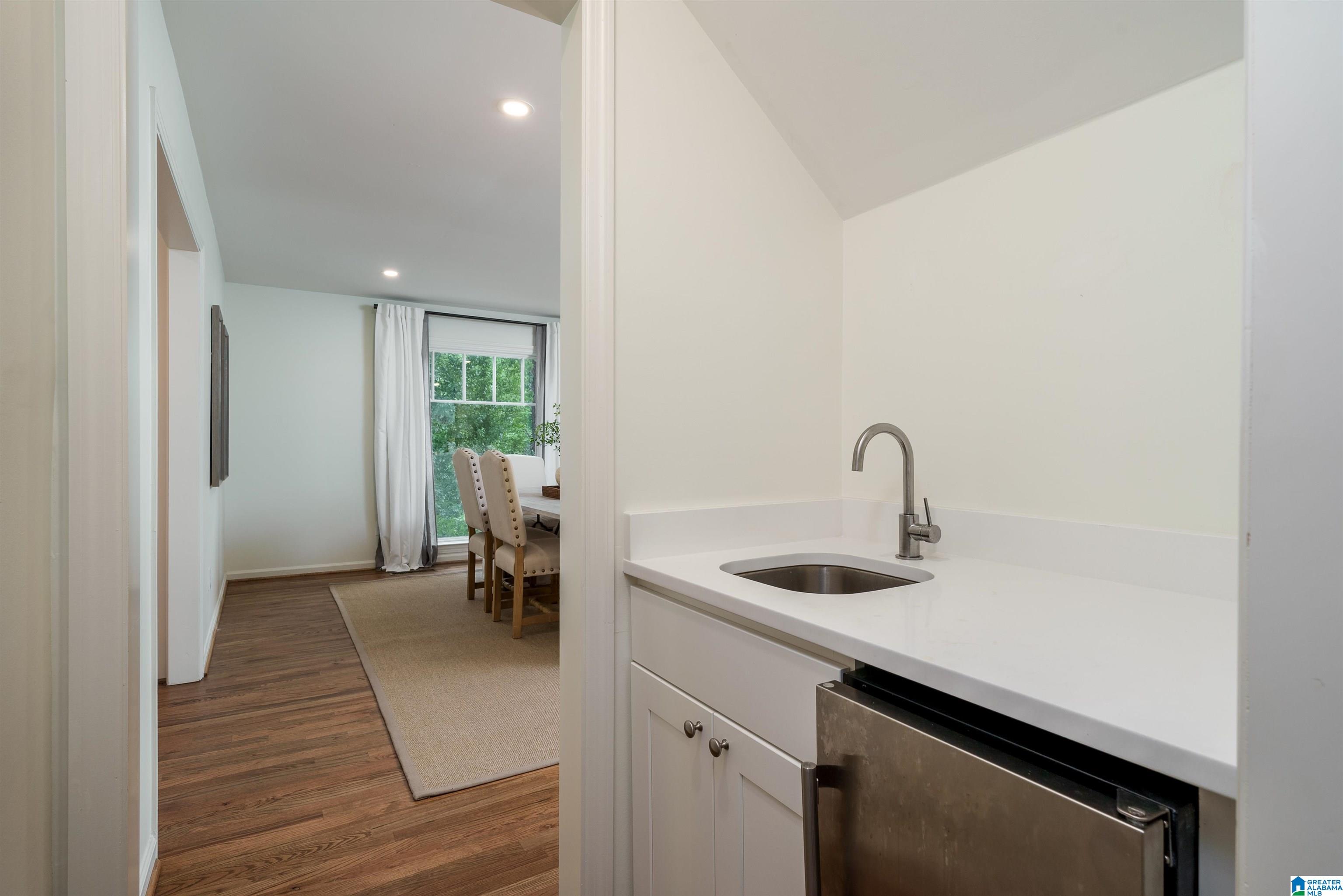 3754 Brookwood Road Birmingham, AL 35223 - Photo 8 of 39