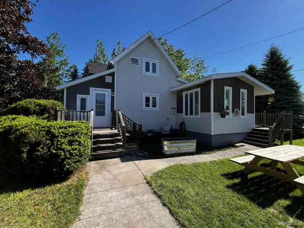 $229,900 | 46690 Naumkeg Street, Atlantic Mine, MI 49905
