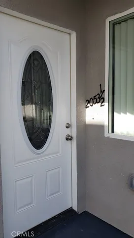 a close up view of a washer and dryer