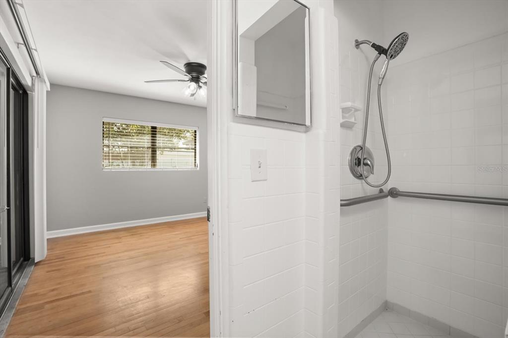 524 Byron Road Winter Park, FL 32792 - Photo 15 of 33