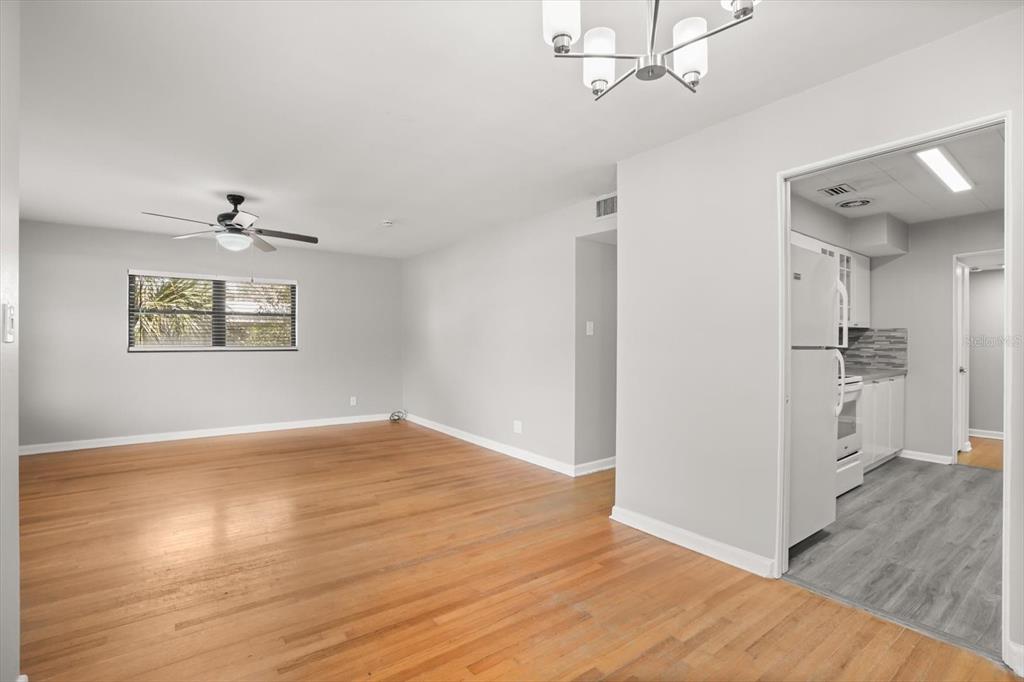 524 Byron Road Winter Park, FL 32792 - Photo 7 of 33