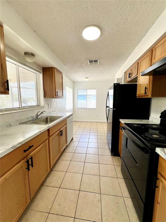 2338 Fitzpatrick Terrace Deltona, FL 32725 - Photo 8 of 22