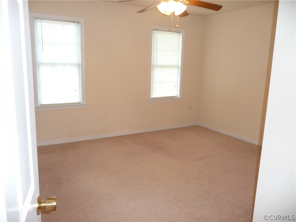 4313 Stately Oak Road North Chesterfield, VA 23234 - Photo 8 of 26 Gallery Image 8