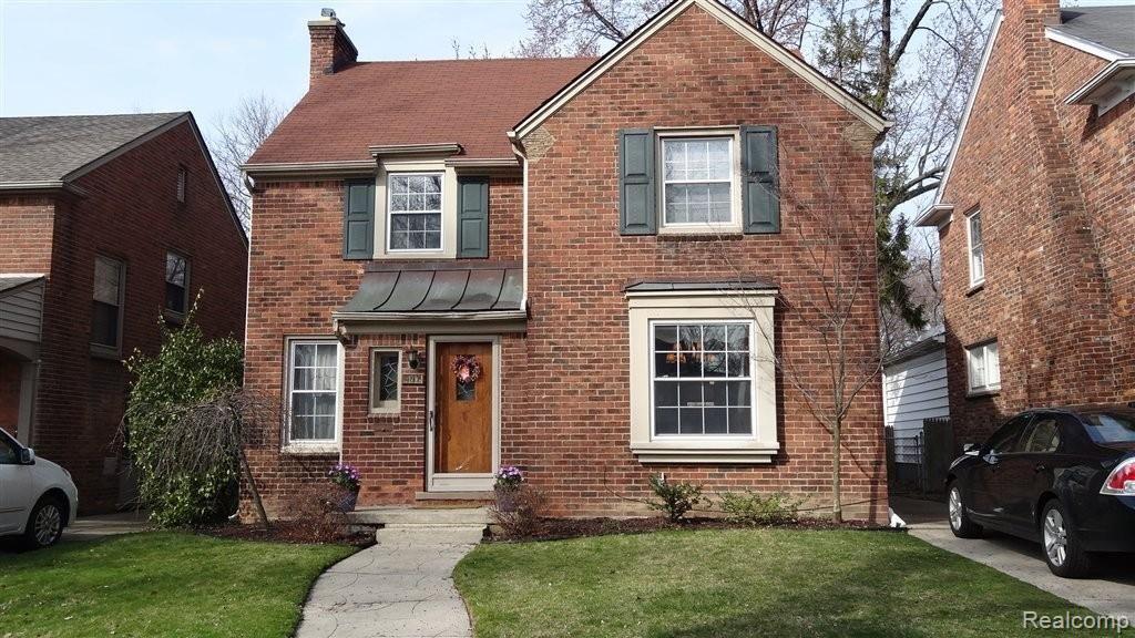 276 Merriweather Road Grosse Pointe, MI 48236 - Photo 1 of 24 1.JPG