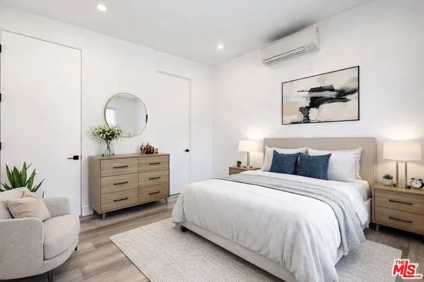 $3,775 | 525 North Normandie Avenue, Los Angeles, CA 90004