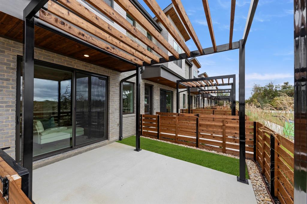 2005 Aldrich Road Celina, TX 75009 - Photo 3 of 27 03. 2005 Aldrich - Patio