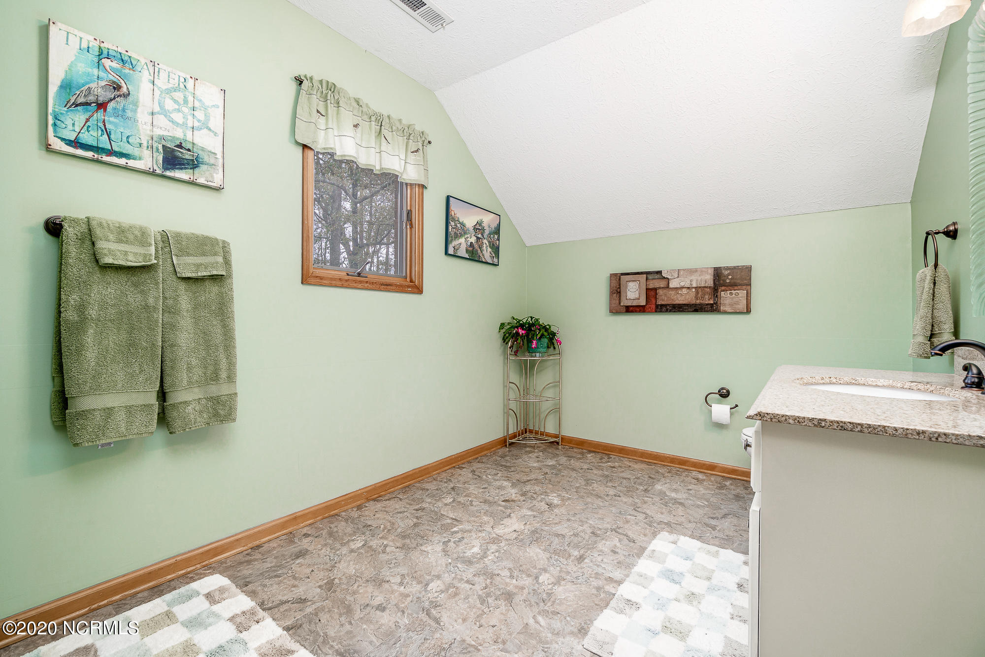 951 Becton Road Havelock, NC 28532 - Photo 39 of 75 Full bathroom