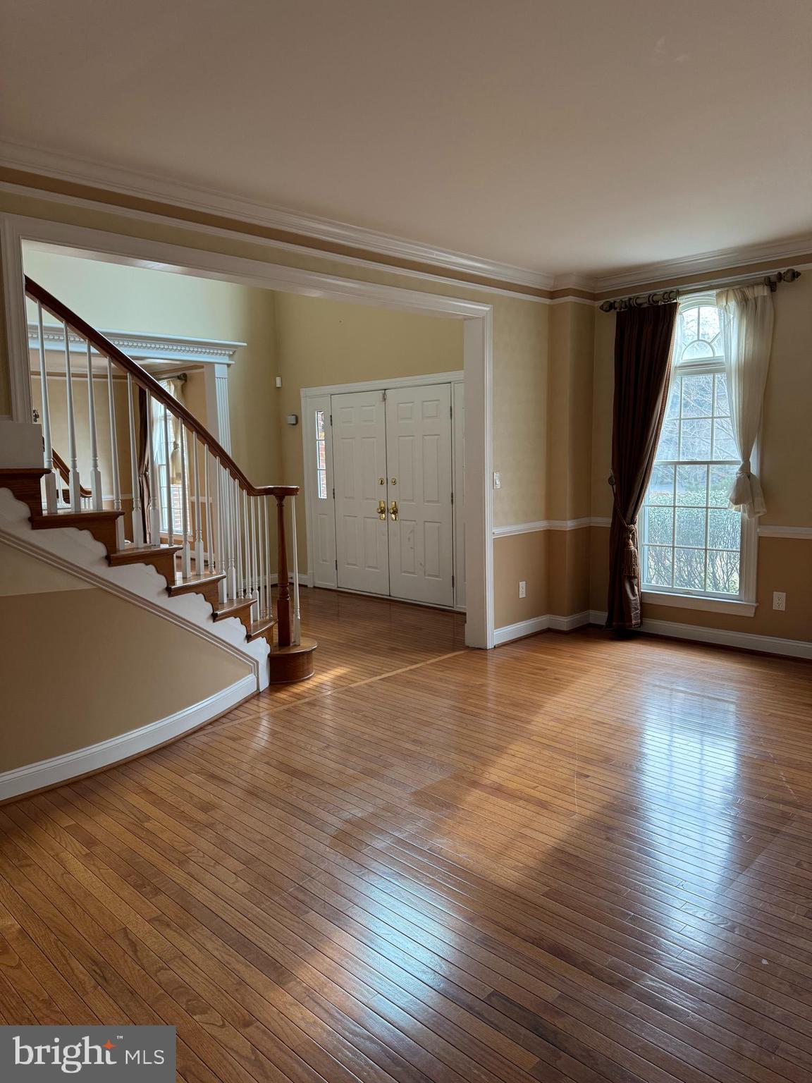 10500 Dunn Meadow Road Vienna, VA 22182 - Photo 12 of 43 Gallery Image 12