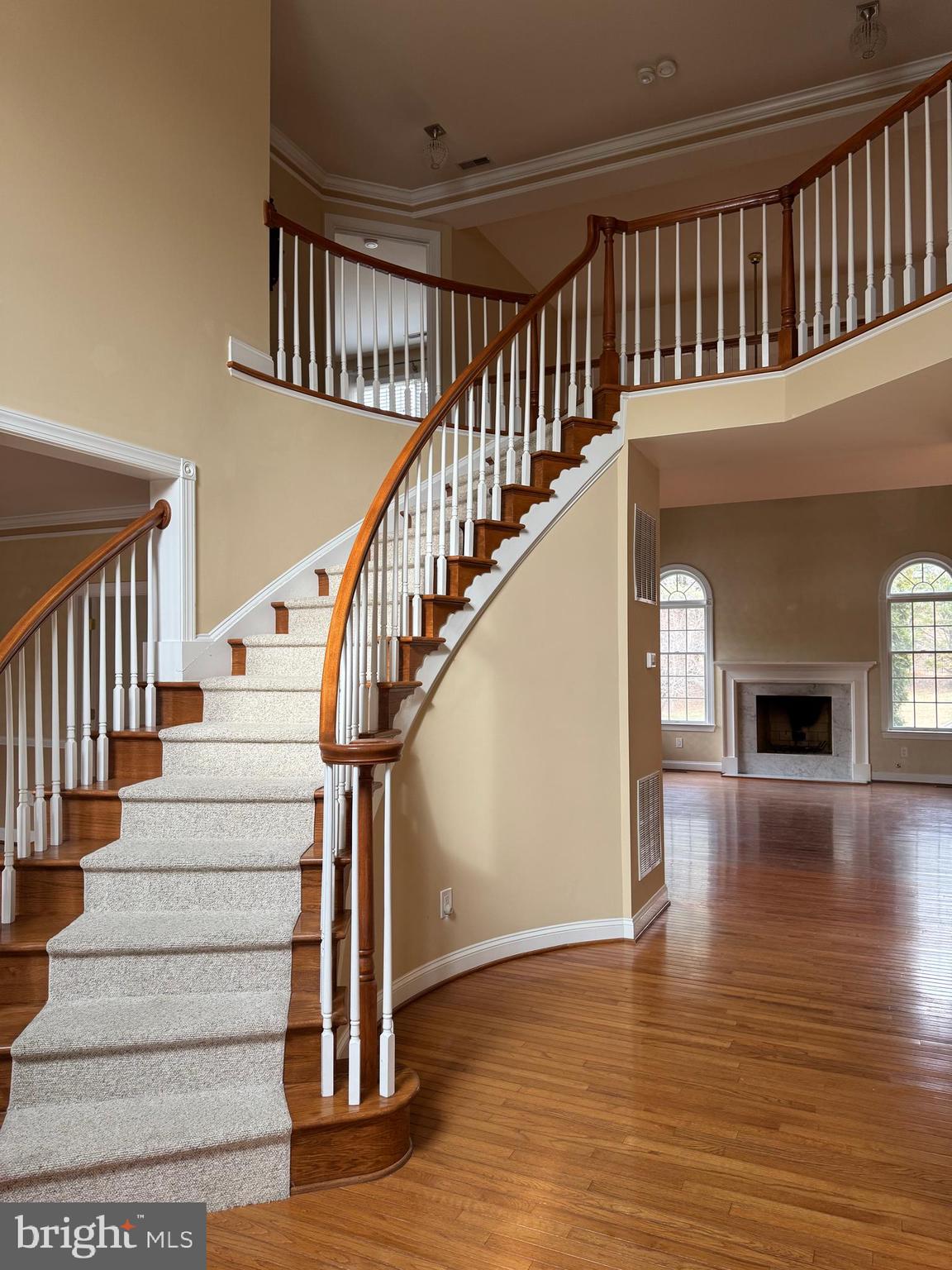 10500 Dunn Meadow Road Vienna, VA 22182 - Photo 13 of 43 Gallery Image 13