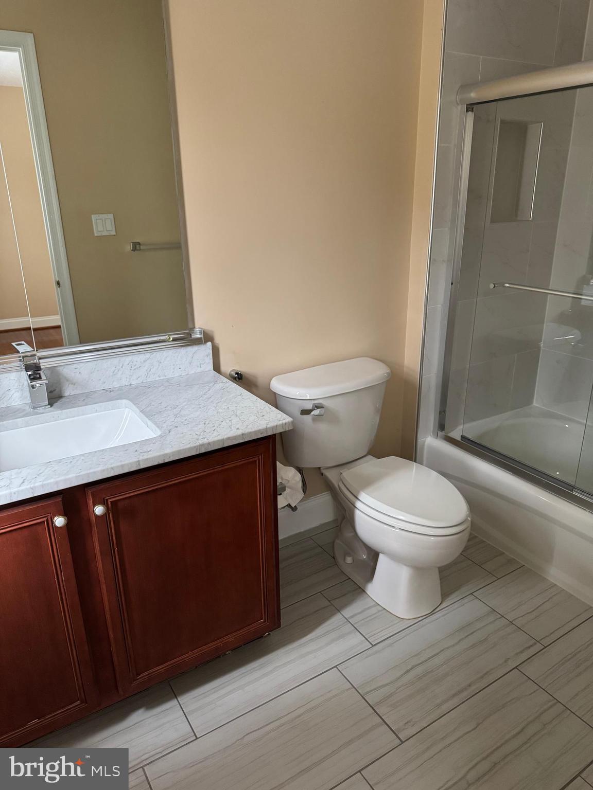 10500 Dunn Meadow Road Vienna, VA 22182 - Photo 27 of 43 Gallery Image 27