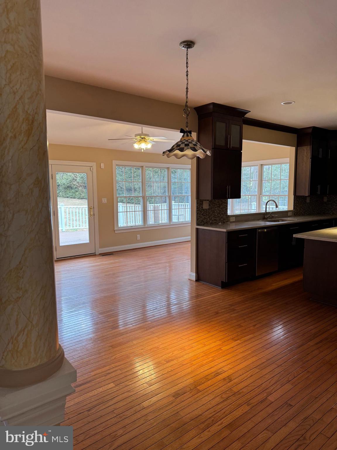10500 Dunn Meadow Road Vienna, VA 22182 - Photo 4 of 43 Sunroom