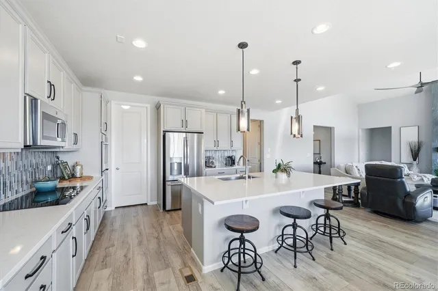 $975,000 | 6218 Leilani Drive, Castle Rock, CO 80108