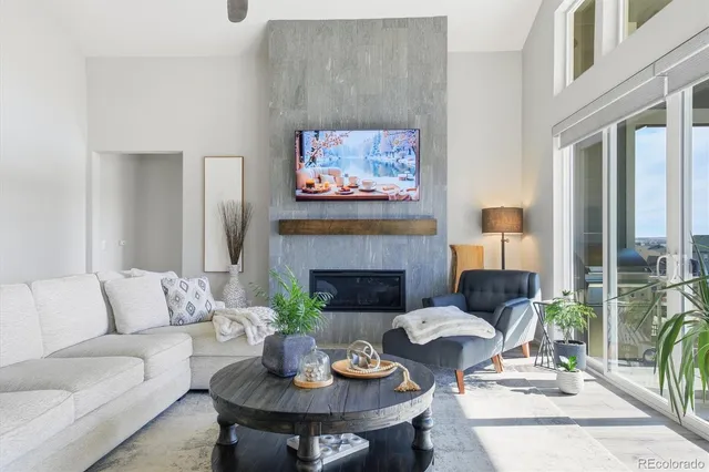 $975,000 | 6218 Leilani Drive, Castle Rock, CO 80108