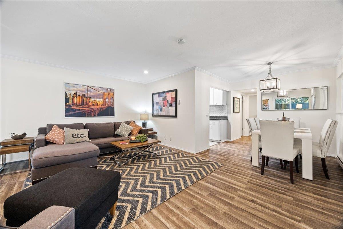 500 West Middlefield Rd Unit 6  