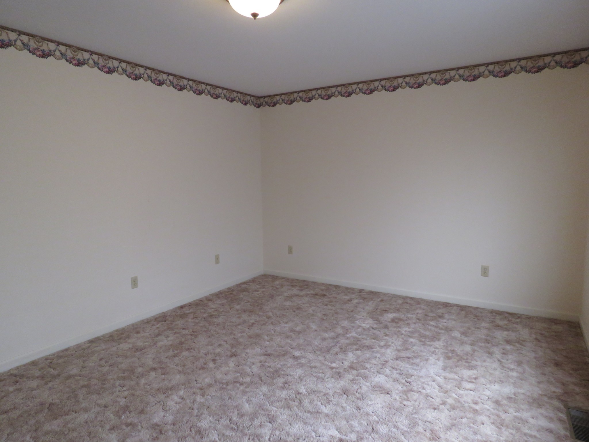 751 Yonside Drive Sparta, TN 38583 - Photo 19 of 36 a view of a room