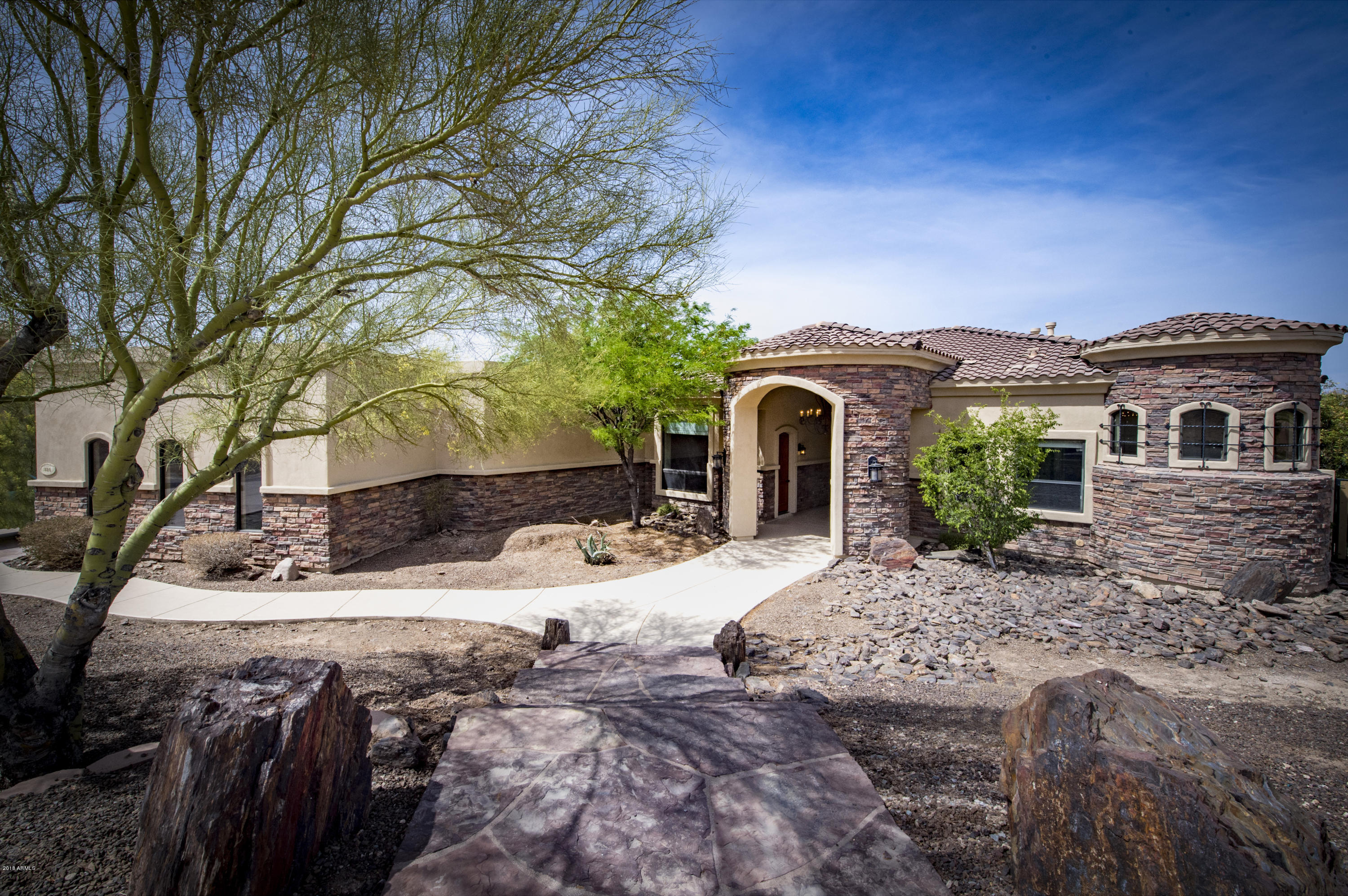 524 West Rock View Road Phoenix, AZ 85085 - Photo 1 of 46 1