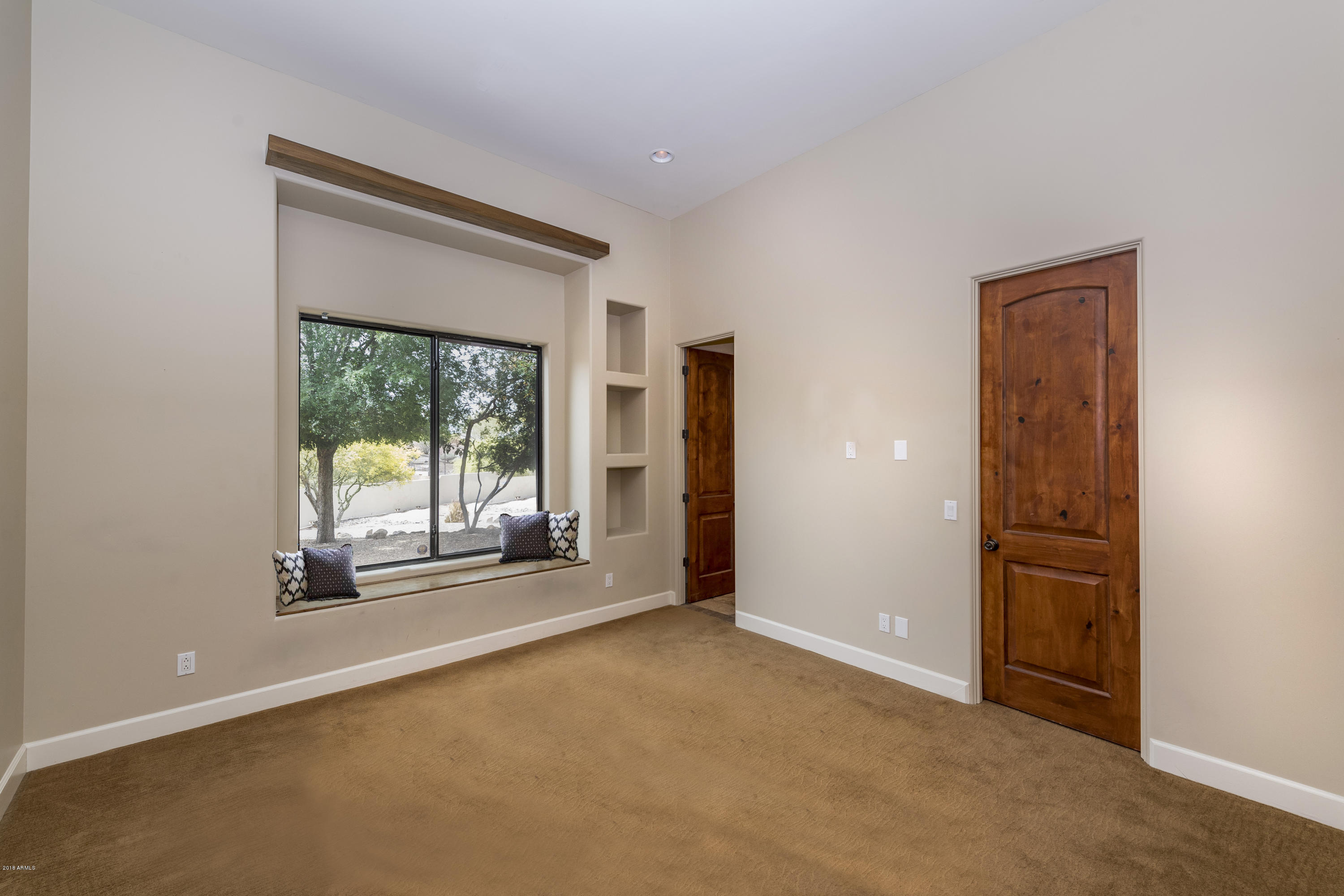 524 West Rock View Road Phoenix, AZ 85085 - Photo 24 of 46 24
