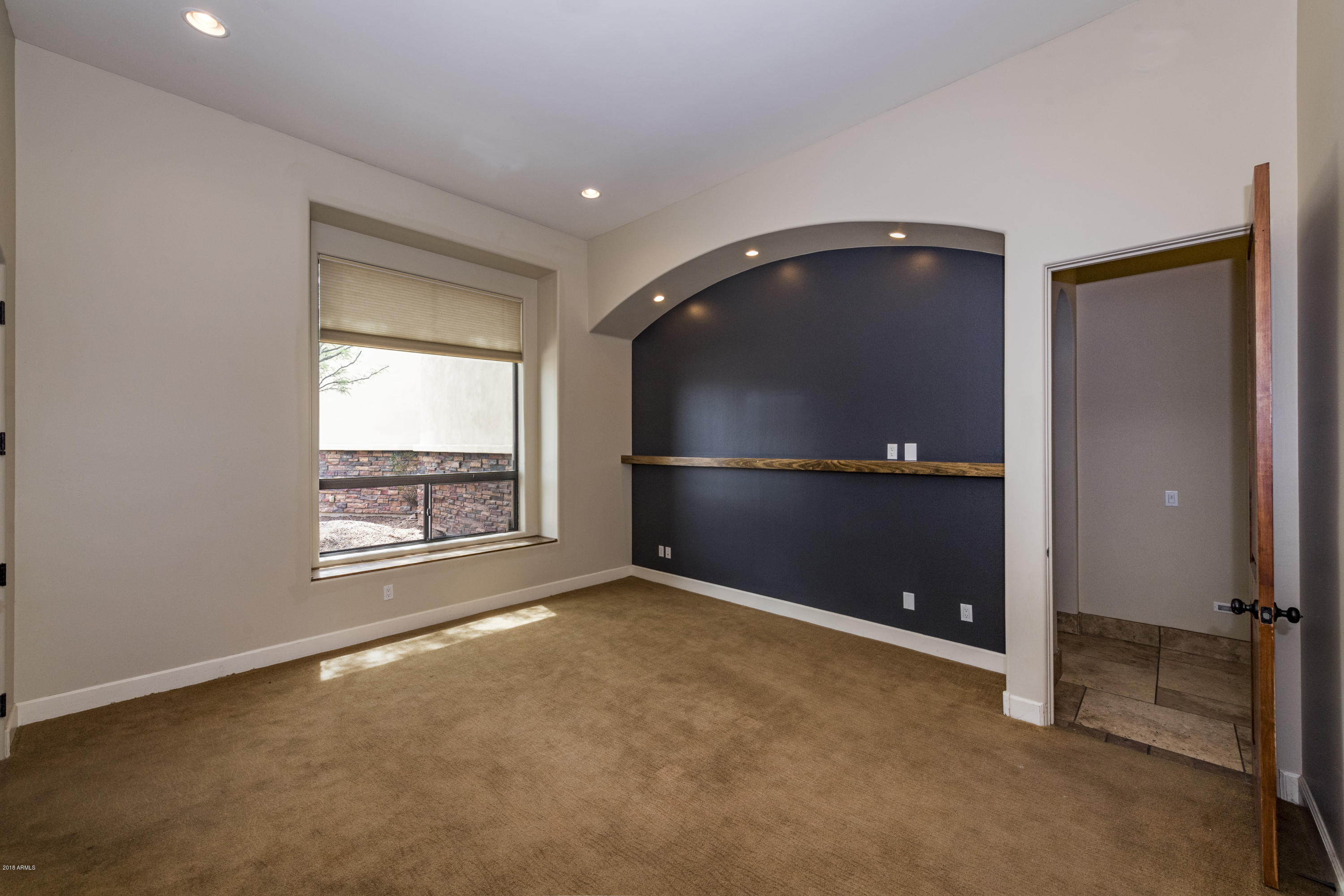 524 West Rock View Road Phoenix, AZ 85085 - Photo 27 of 46 27