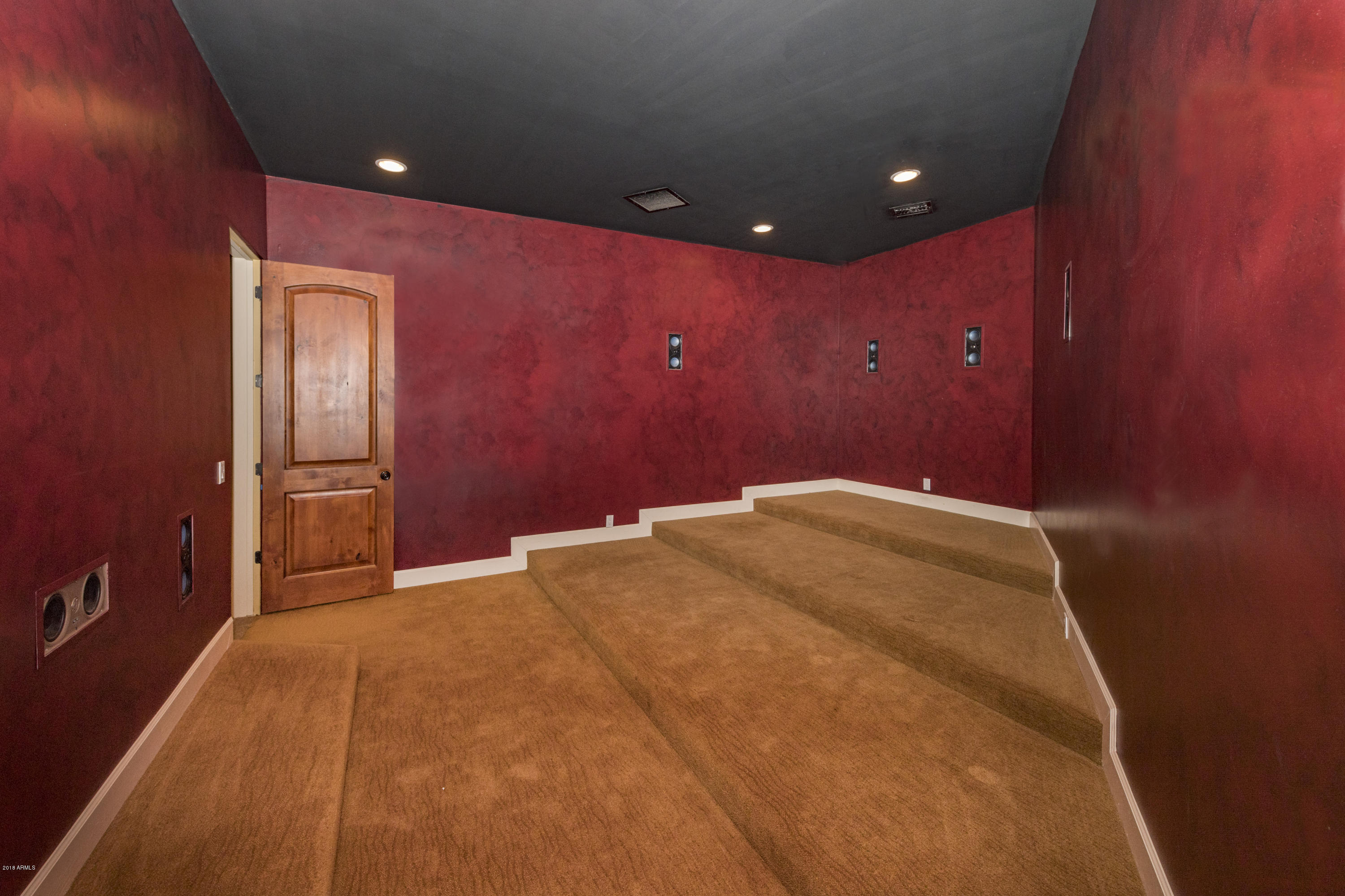 524 West Rock View Road Phoenix, AZ 85085 - Photo 32 of 46 32