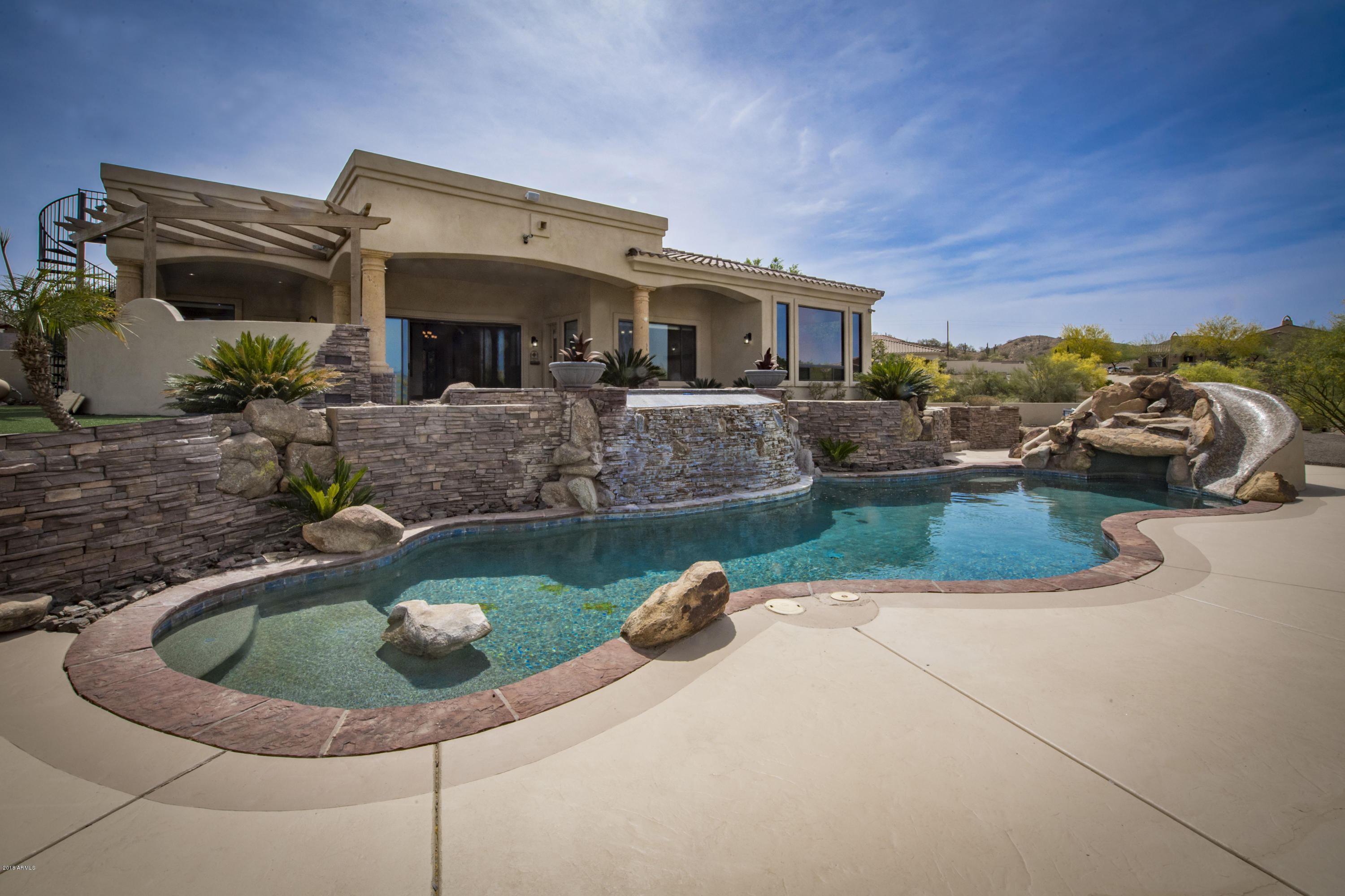 524 West Rock View Road Phoenix, AZ 85085 - Photo 39 of 46 39