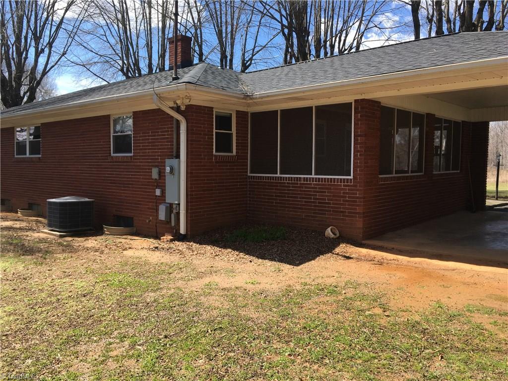 1111 McCoy Road Reidsville, NC 27320 - Photo 8 of 28 Gallery Image 8