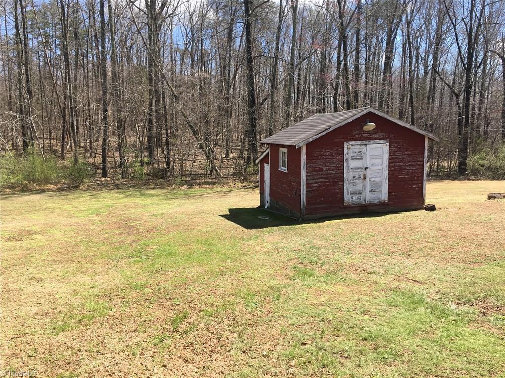 1111 McCoy Road Reidsville, NC 27320 - Photo 10 of 28 Gallery Image 10