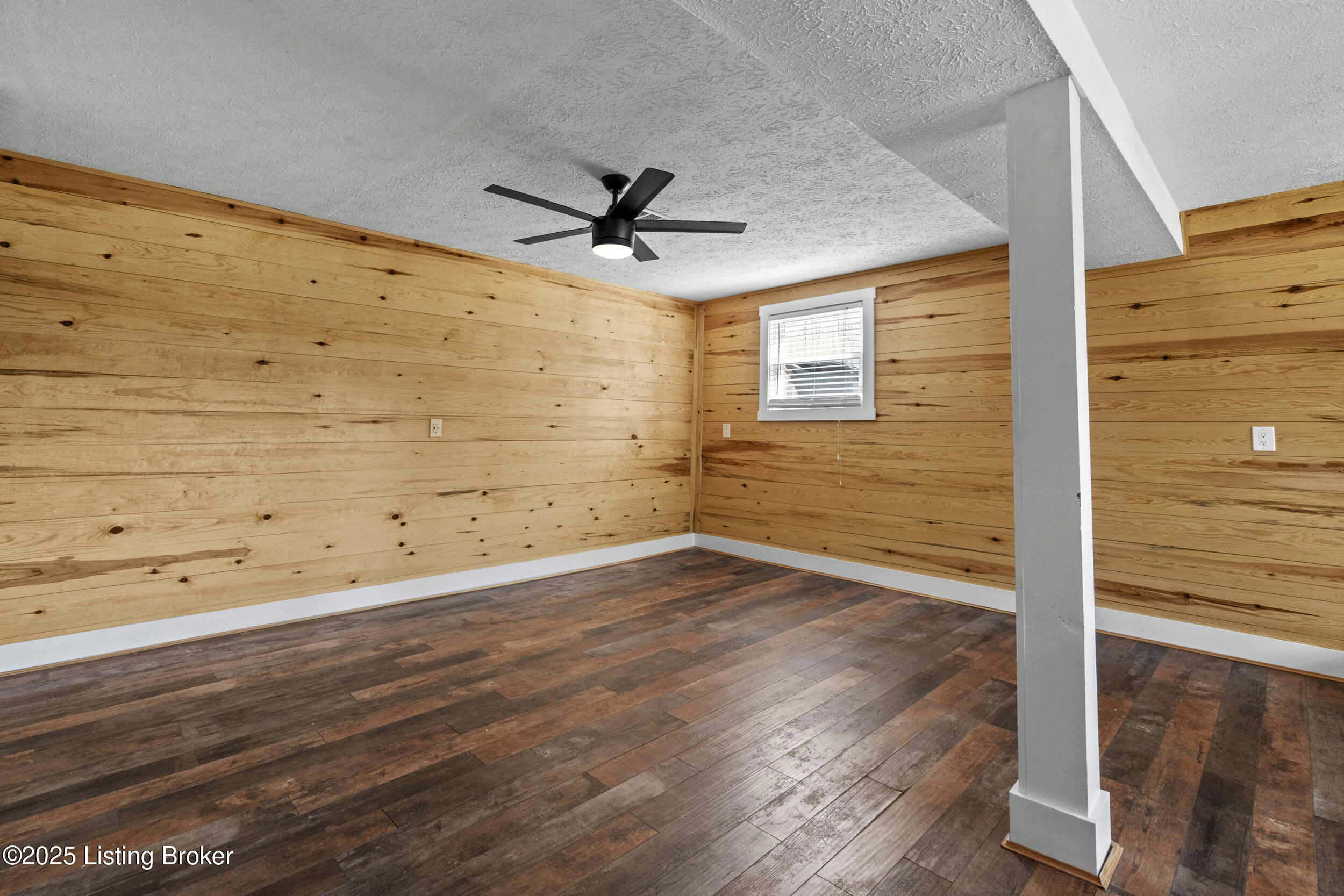 4531 Sandhill Road Louisville, KY 40219 - Photo 23 of 37 dsc08588