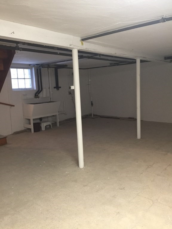 12 Harding Road Wakefield, MA 01880 - Photo 15 of 21 Gallery Image 15