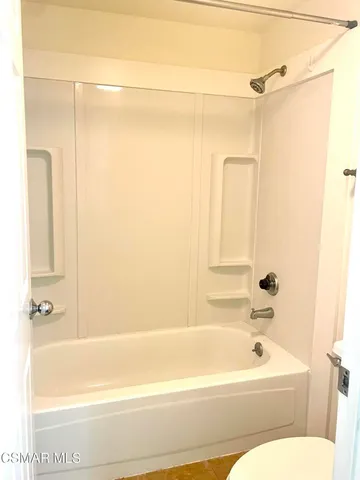 $417,250 | 631 Oak Run Trail, Unit TL205, Oak Park, CA 91377