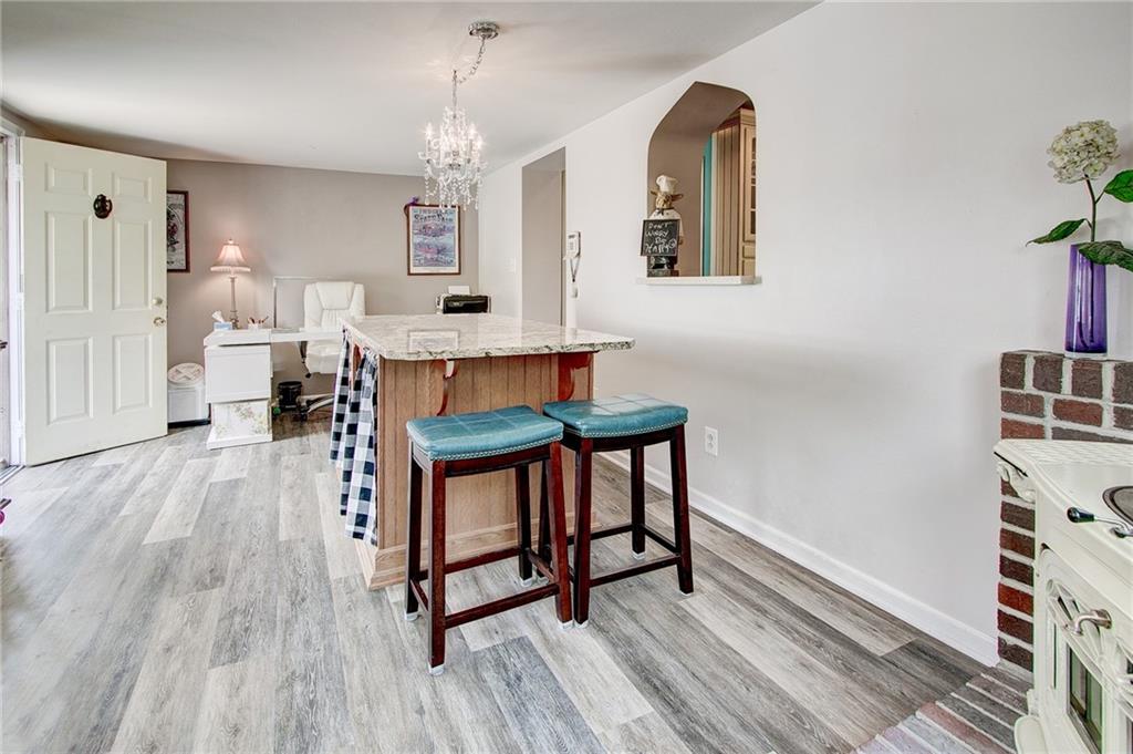 158 North Franklin Road Indianapolis, IN 46219 - Photo 14 of 33 Gallery Image 14