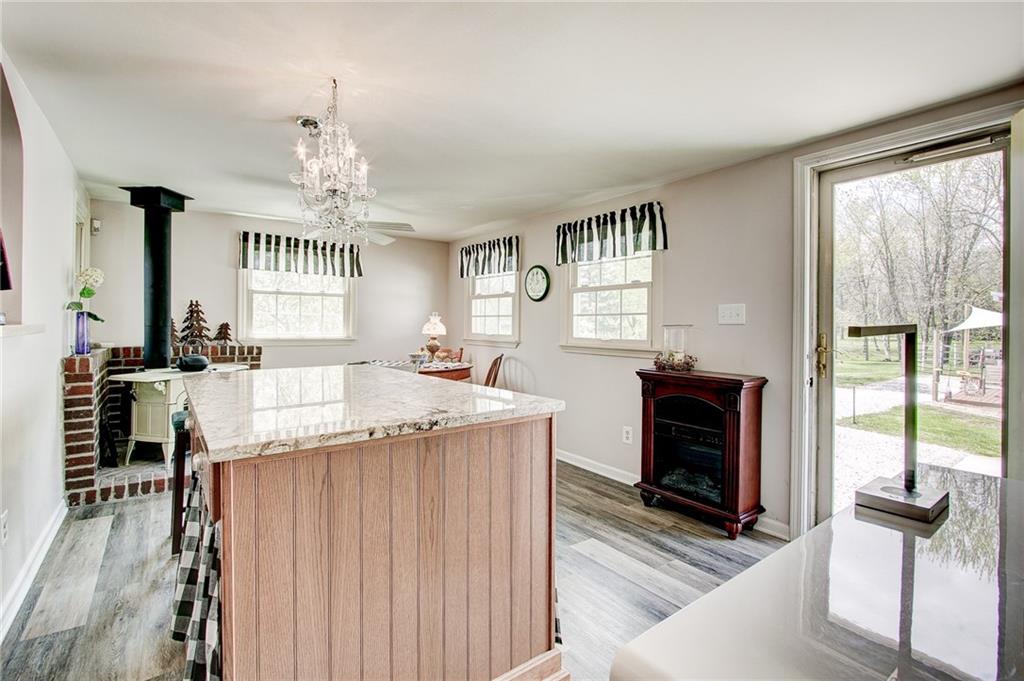 158 North Franklin Road Indianapolis, IN 46219 - Photo 15 of 33 Gallery Image 15