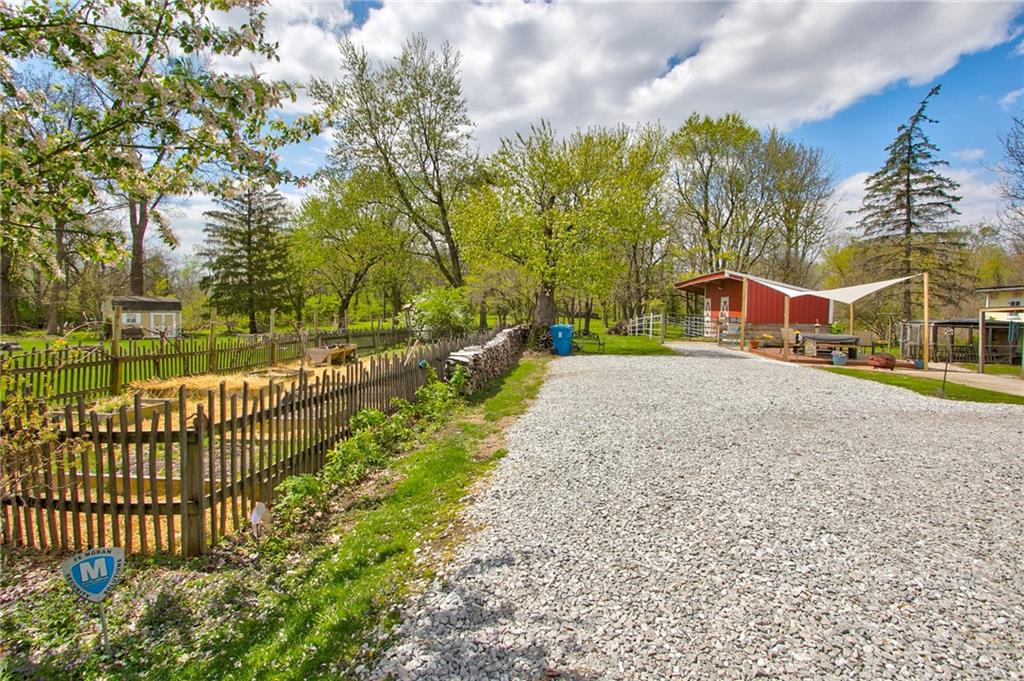 158 North Franklin Road Indianapolis, IN 46219 - Photo 26 of 33 Gallery Image 26