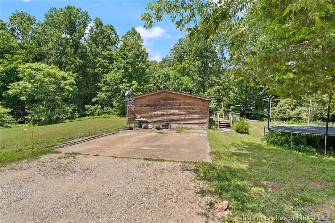 6095 Union Chapel Road Southeast Corydon, IN 47112 - Photo 4 of 42