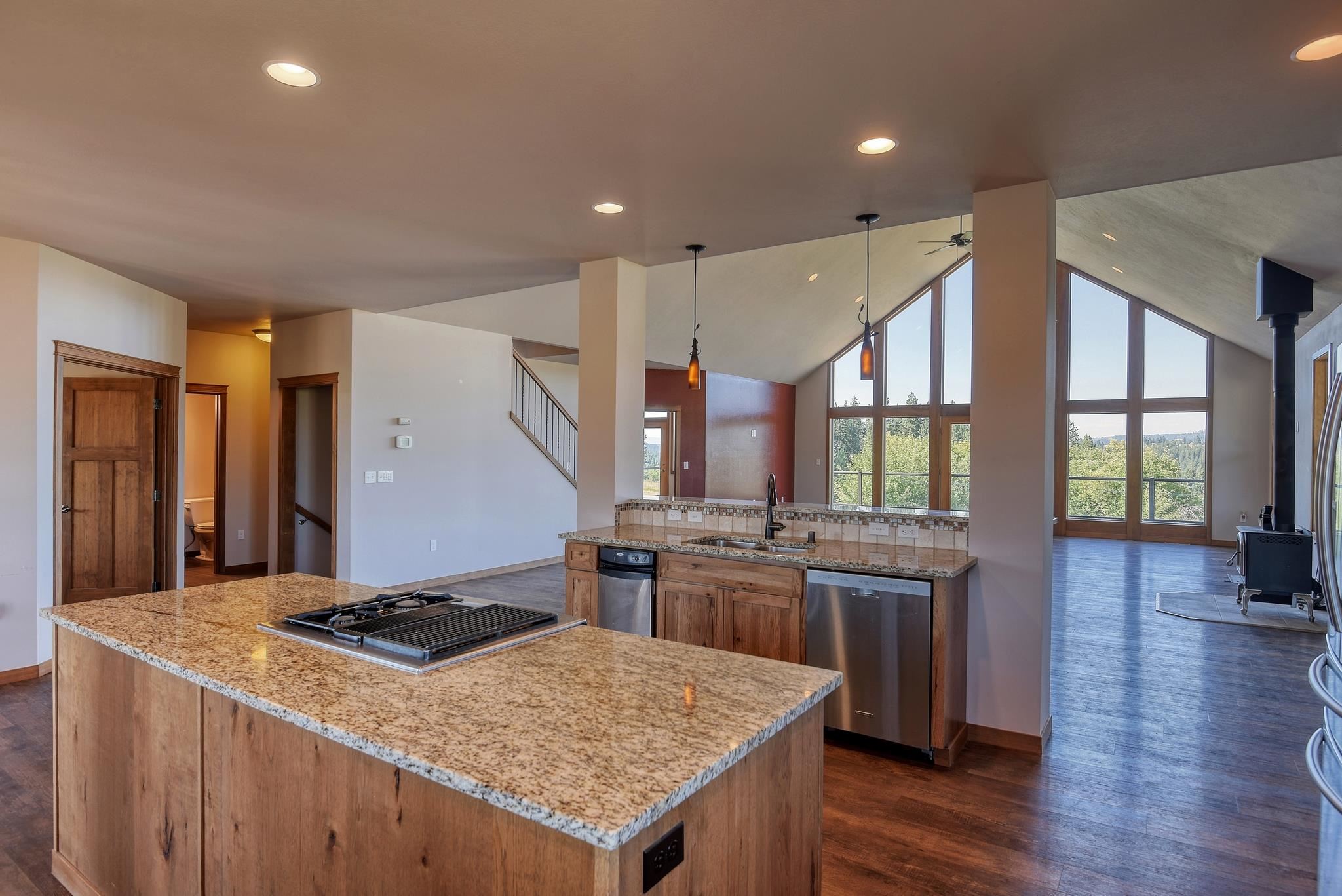 11821 East Day Mt Spokane Road Mead, WA 99021 - Photo 10 of 35