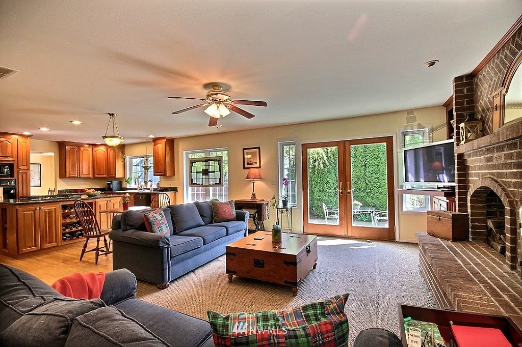 6721 Southeast 2nd Place Renton, WA 98059 - Photo 12 of 25