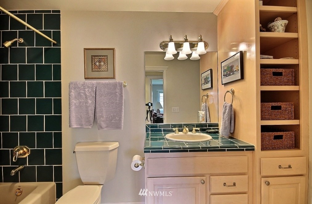 6721 Southeast 2nd Place Renton, WA 98059 - Photo 19 of 25