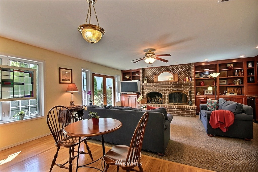 6721 Southeast 2nd Place Renton, WA 98059 - Photo 10 of 25