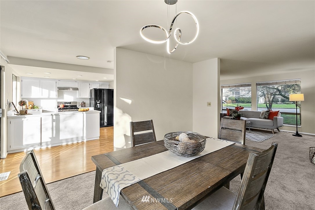 9607 122nd Avenue Southeast Renton, WA 98056 - Photo 10 of 38