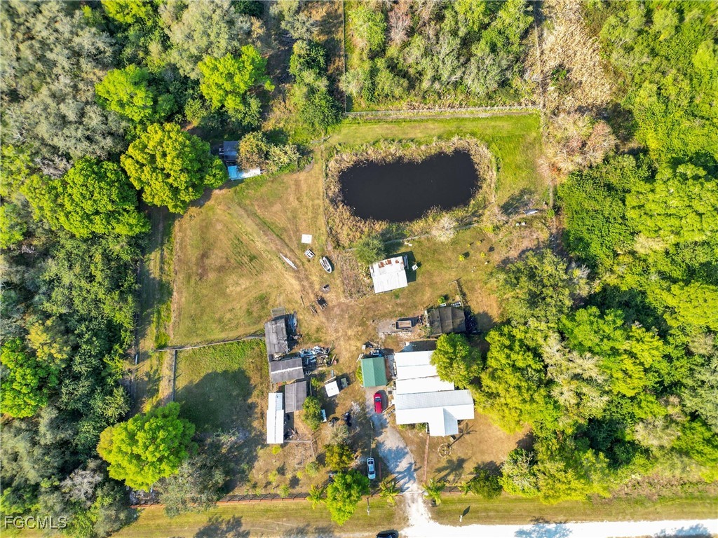 830 North Zambria Street Clewiston, FL 33440 - Photo 5 of 31