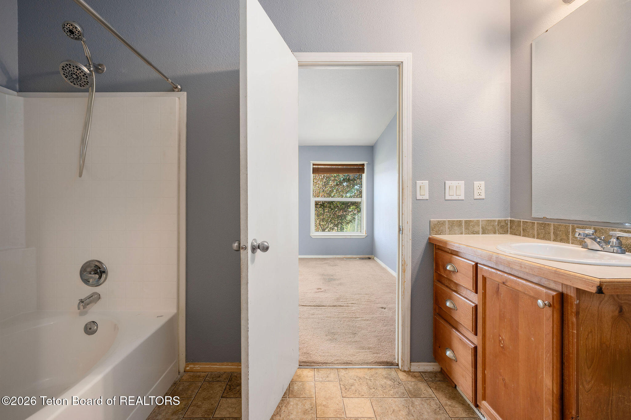 14 13th Street Marbleton, WY 83113 - Photo 15 of 23 Primary Bath