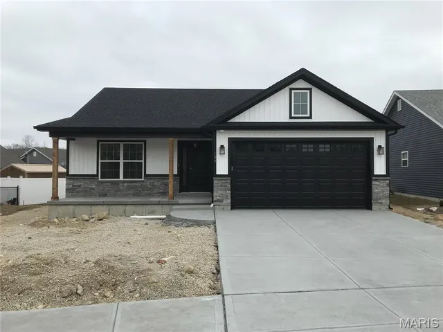 $341,900 | 1648 Flagstaff Drive, Festus, MO 63028