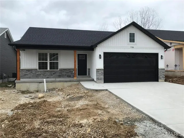 $341,900 | 1648 Flagstaff Drive, Festus, MO 63028