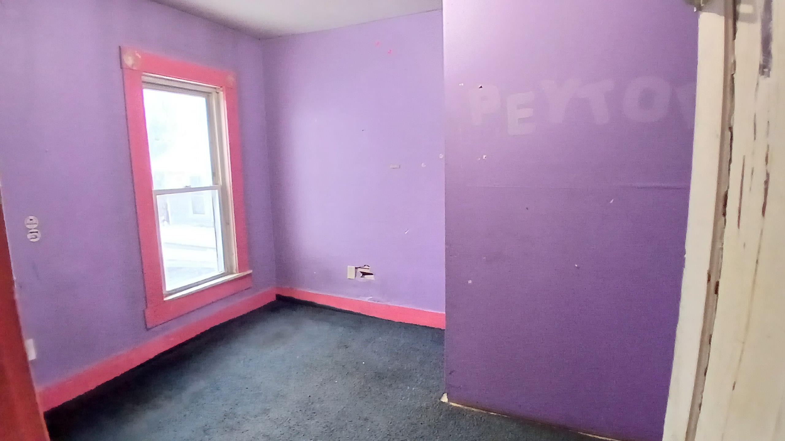 12 Pleasant Street Barre, VT 05641 - Photo 18 of 33