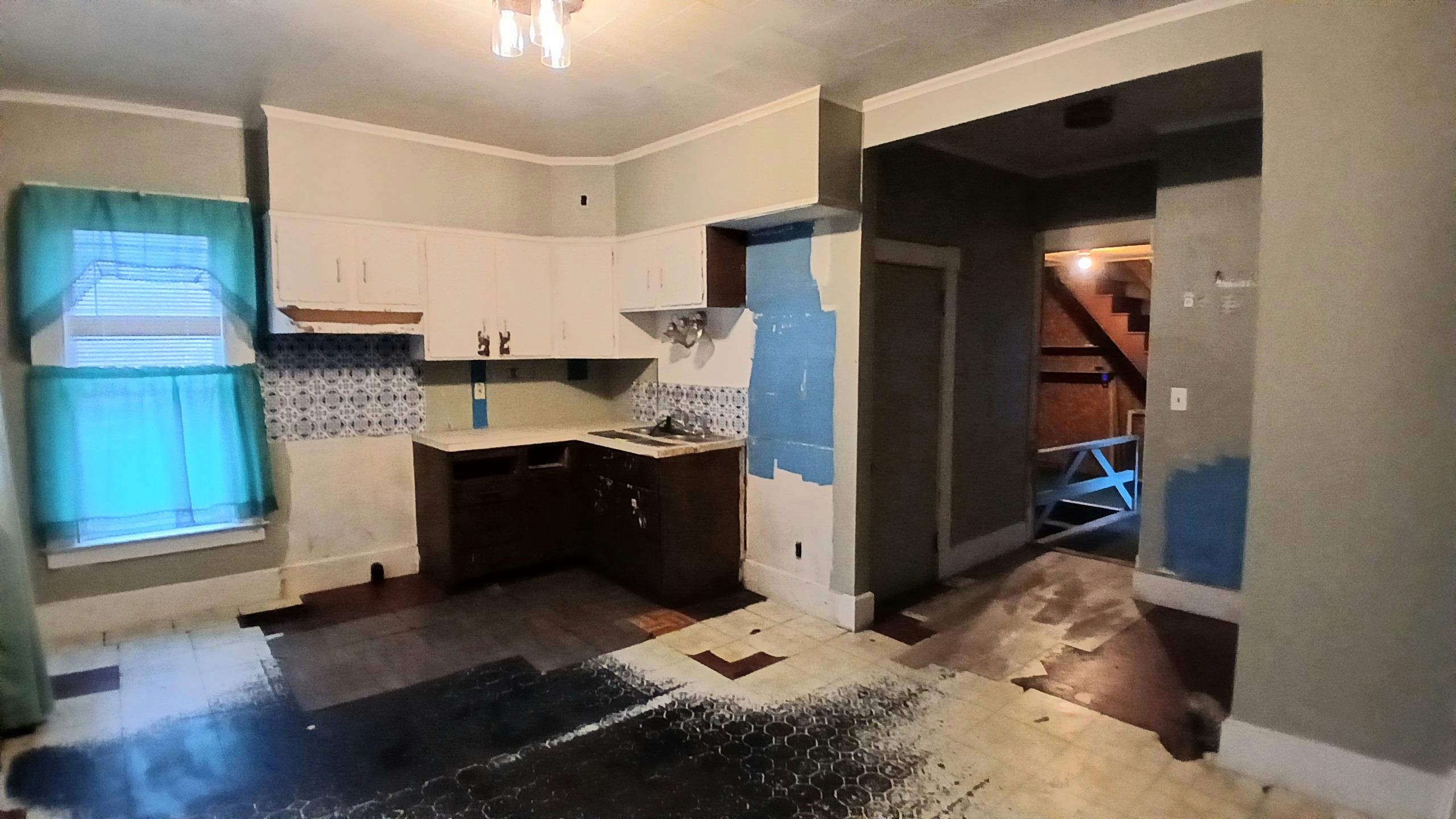 12 Pleasant Street Barre, VT 05641 - Photo 4 of 33