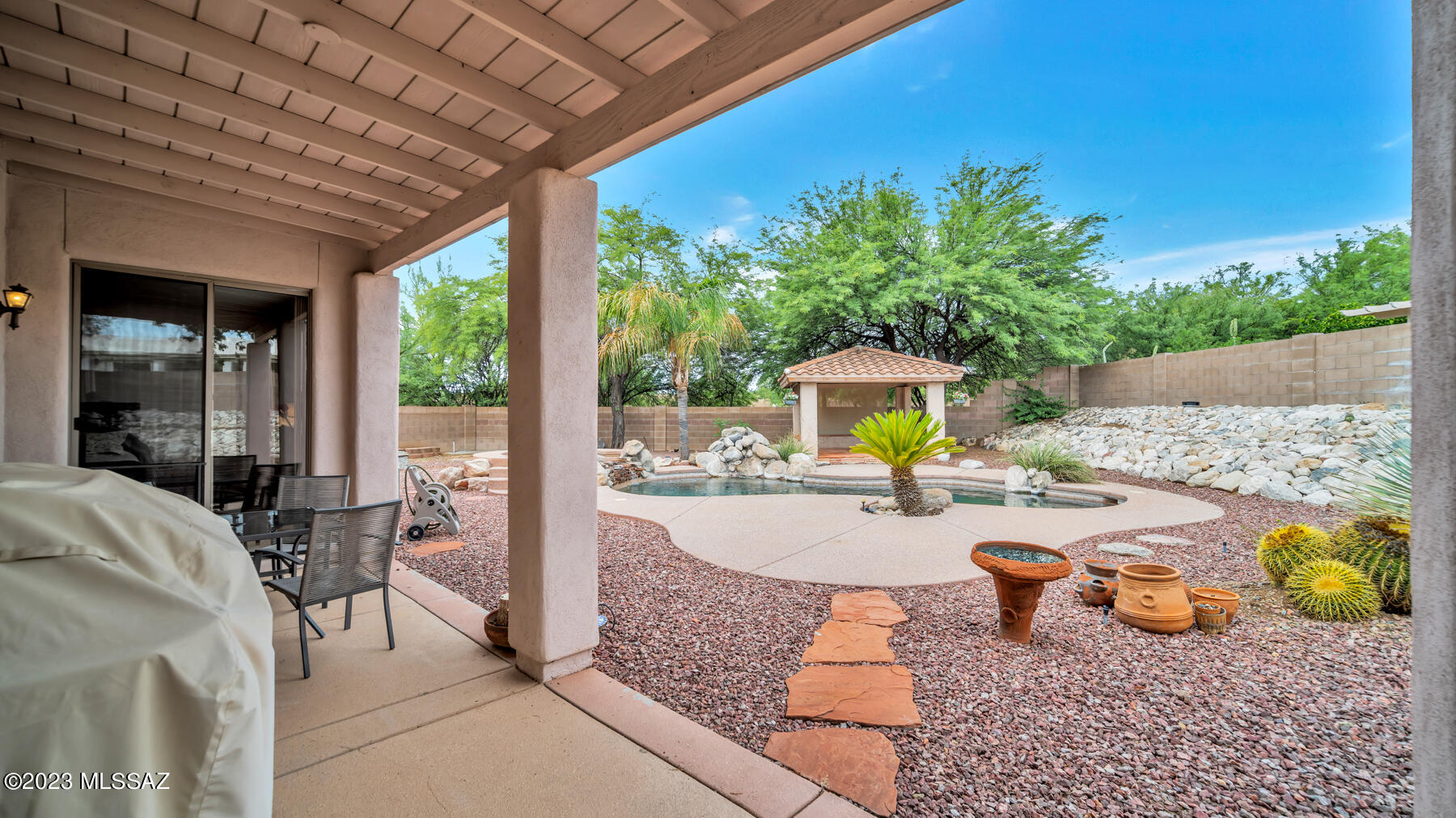 360 Crescendo Court Tucson, AZ 85737 - Photo 32 of 33