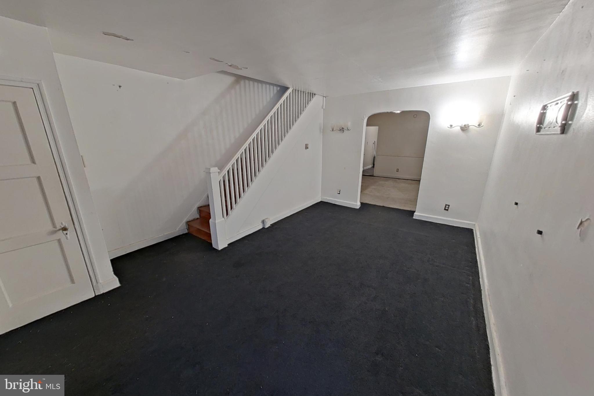 3716 Flowerton Road Baltimore, MD 21229 - Photo 4 of 21